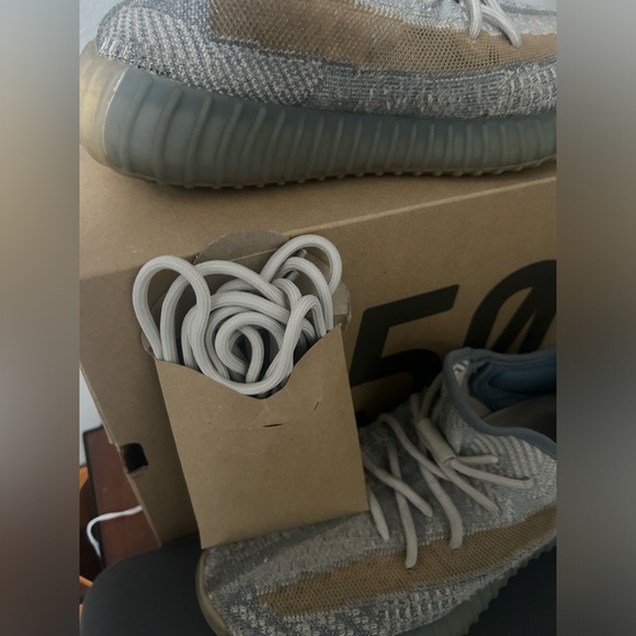 Yeezy 350 Israfil